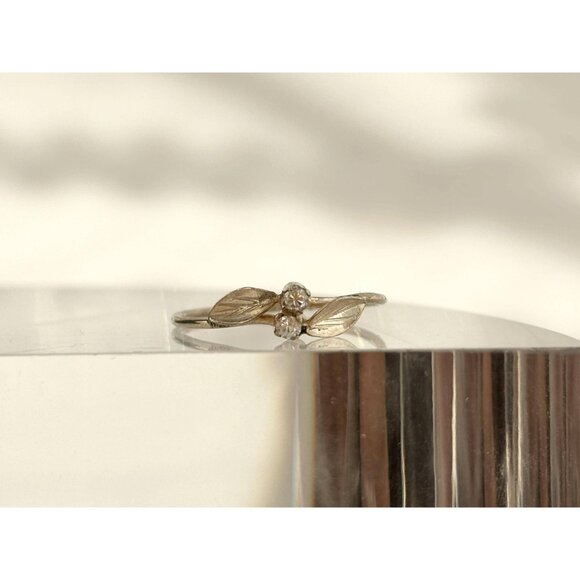 Dainty Double Lead & Gemstone 925 Sterling Silver Vintage Ring - sz 6.5 - Picture 3 of 9